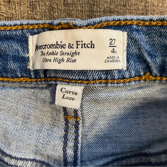 abercrombie curve love ultra high rise ankle straight jean in medium destroy - Picture 5 of 6